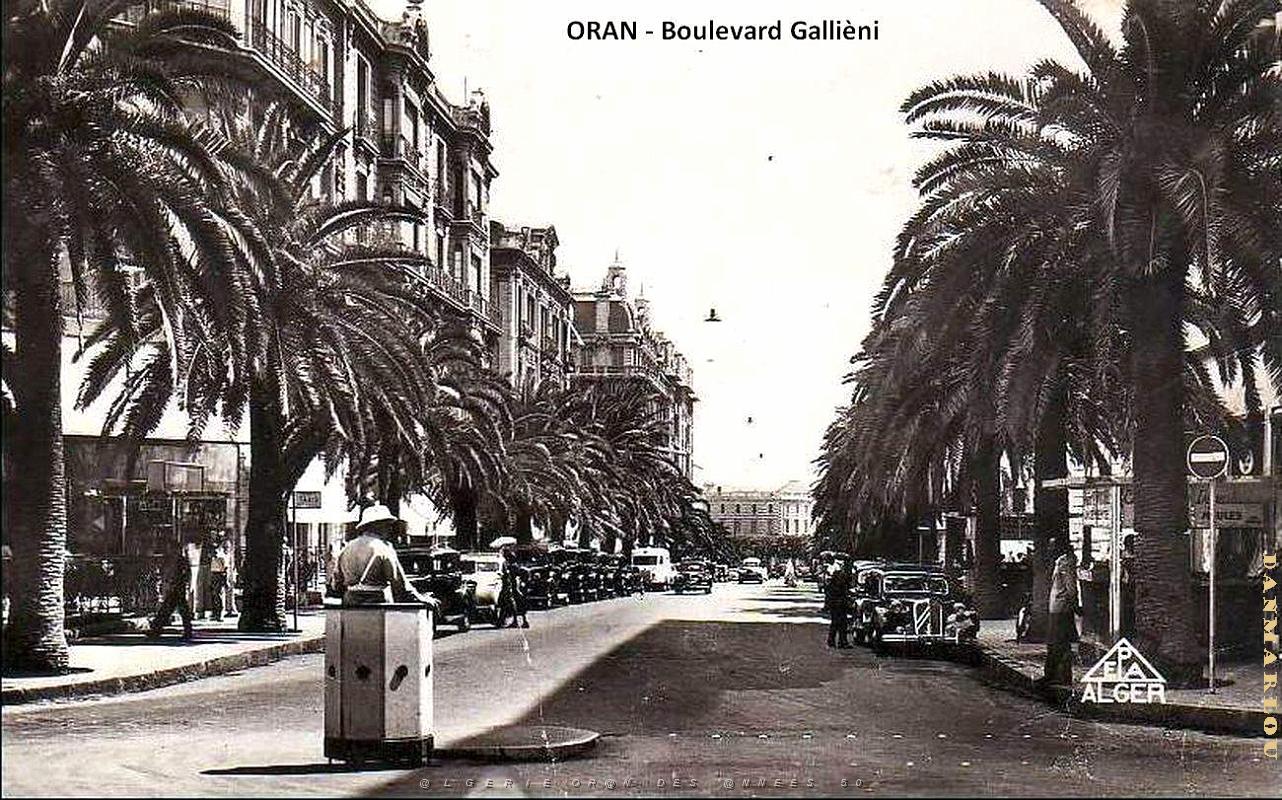 Oran - Bd Gallieni - 02.jpg